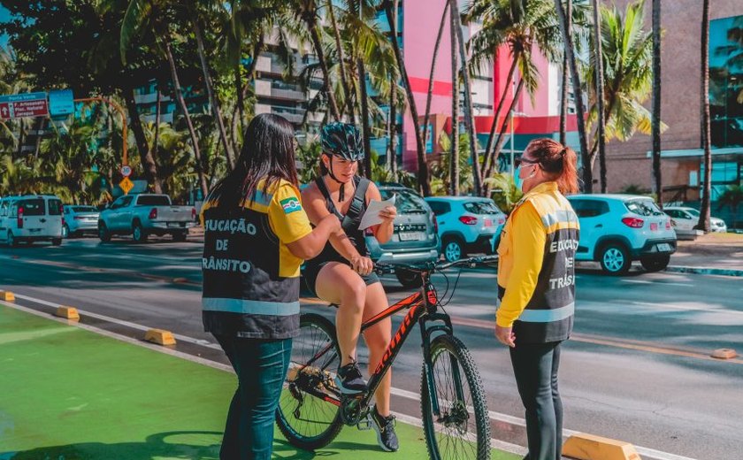 Educação de Trânsito orienta sobre uso correto da Faixa Verde