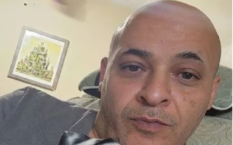 Polícia revela real causa da morte do ator de 'Breaking Bad' e contraria familiares