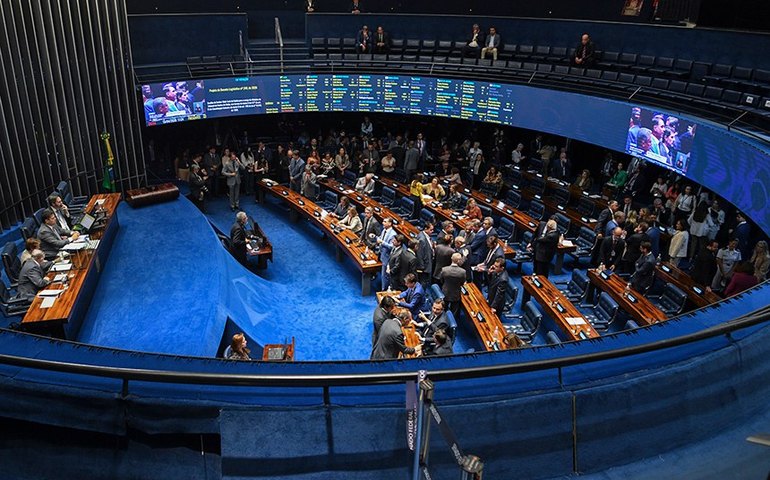 Plenário do Senado analisa cadastro nacional de condenados por violência contra a mulher