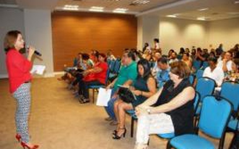 Encontro prepara municípios para a III Conferência Estadual de Saúde do Trabalhador