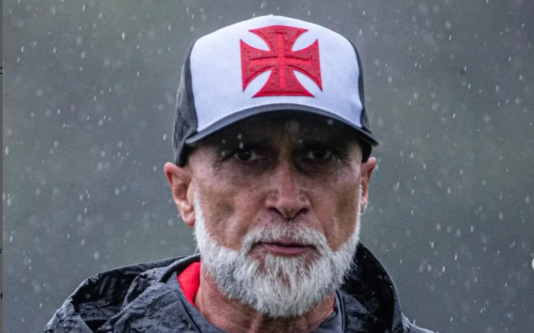 Álvaro Pacheco pede espírito vencedor ao Vasco: 'Temos de mostrar vontade de ganhar'