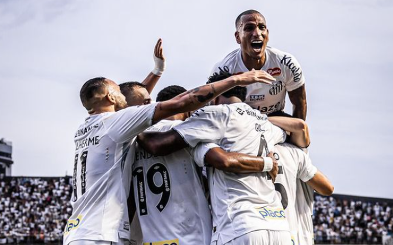 Campeão por antecipação, Santos recebe o CRB para festejar com a torcida na Vila