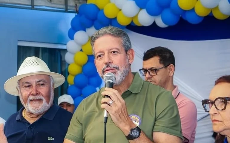 Arthur Lira abre nova frente de investimentos públicos no agro e leva Casas do Mel a 10 municípios de Alagoas