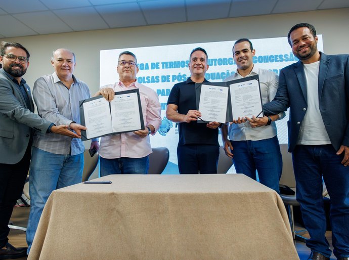 Paulo Dantas investe em pesquisa para combater desinformação