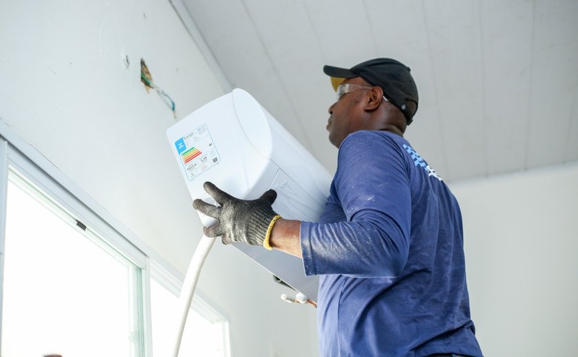 Maceió investe R$22 milhões para climatizar Escolas e Creches