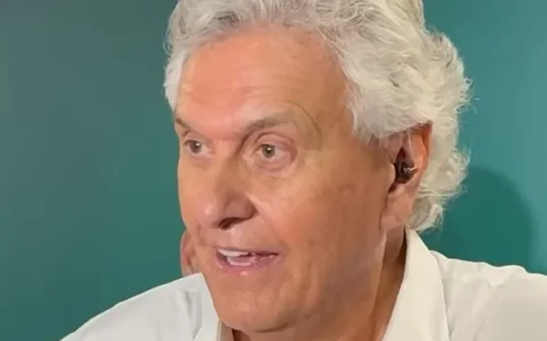 Caiado critica aposta exclusiva nas redes sociais e defende respeito às cidades