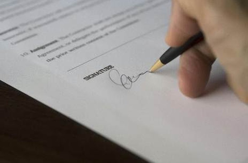 Vai investir em uma franquia em 2026? Veja 8 cuidados parar evitar prejuízos!