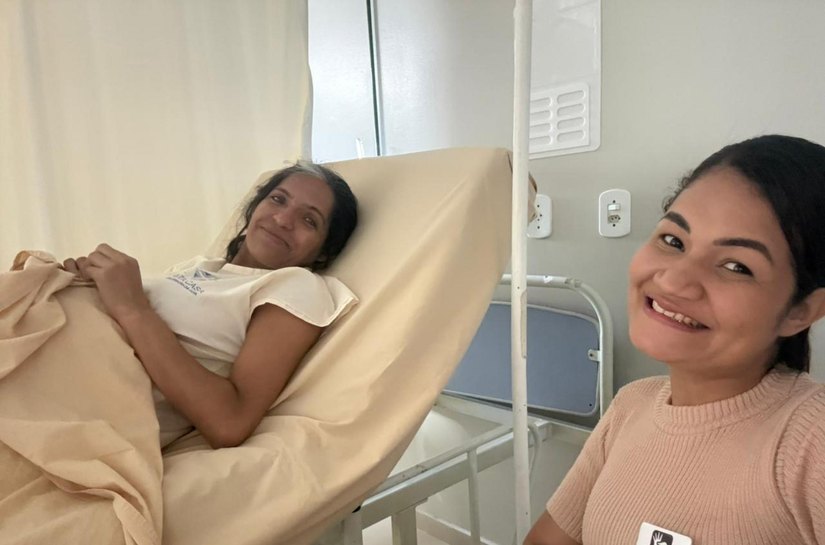 Gestante surda recebe acompanhamento em Libras durante pré-natal e parto em Alagoas