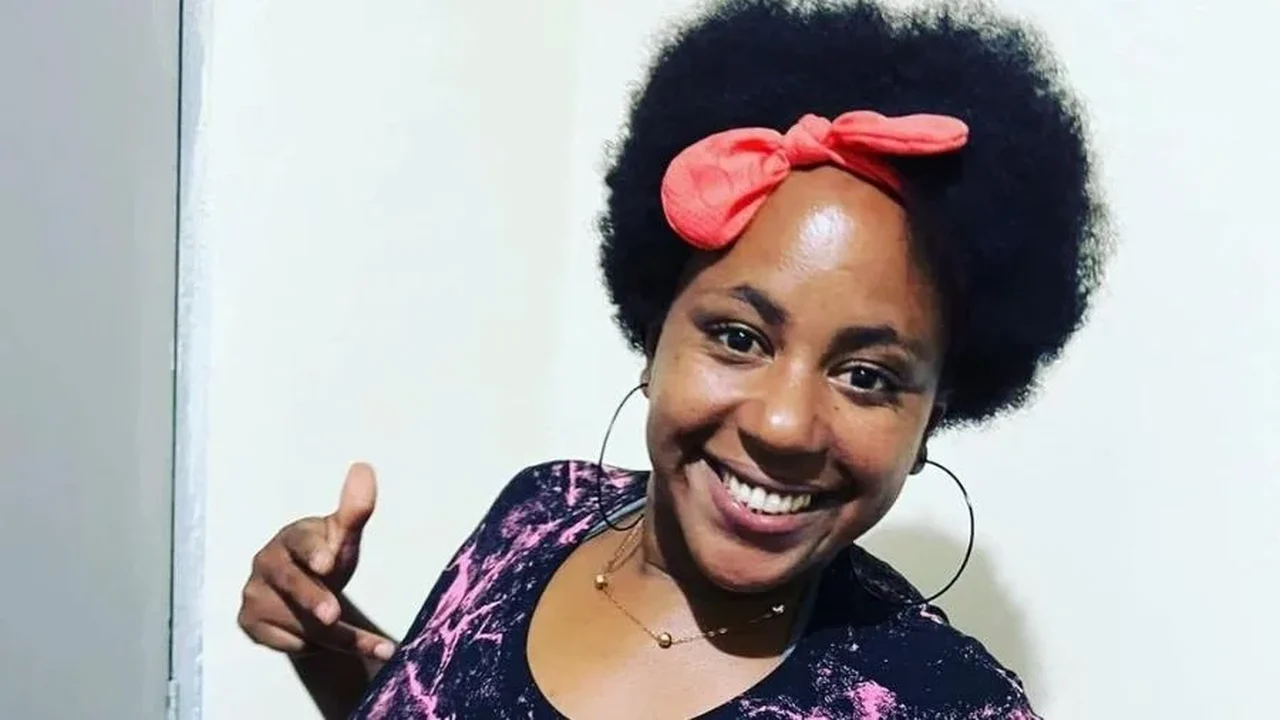 Saiba quem é a cantora de funk que denunciou agressões do namorado MC e mostrou ferimentos nas redes