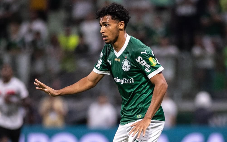 Luighi, do Palmeiras, é vítima de racismo, chora em campo e cobra Conmebol: 'Não fará nada?'