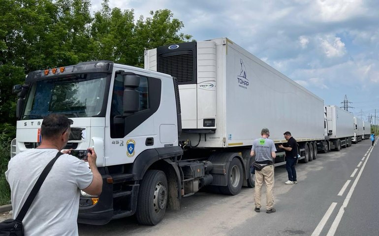 Rússia entrega a Kiev mais 1.200 cadáveres de soldados ucranianos