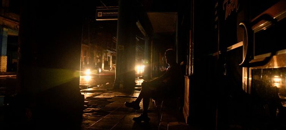 Havana- Cuba- 04/12/2024 Rede elétrica de Cuba entra em colapso após falha em usina e milhões de pessoas ficam sem luz. REUTERS/Norlys Perez/Arquivo/ Proíbido reprodução