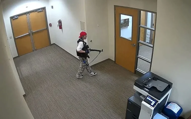 Estudante armado com faca fere seis em escola nos Estados Unidos