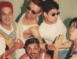 'Mamonas Assassinas' exumados: relembre tragédia que interrompeu no auge a trajetória da banda que marcou os anos 1990