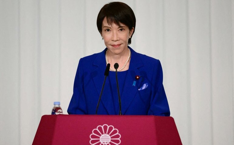 No Japão, Takaichi promete fortalecer aliança com os EUA e trabalhar em conjunto com BoJ