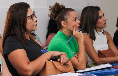 Coordenadoras pedagógicas discutem importância da música no desenvolvimento infantil