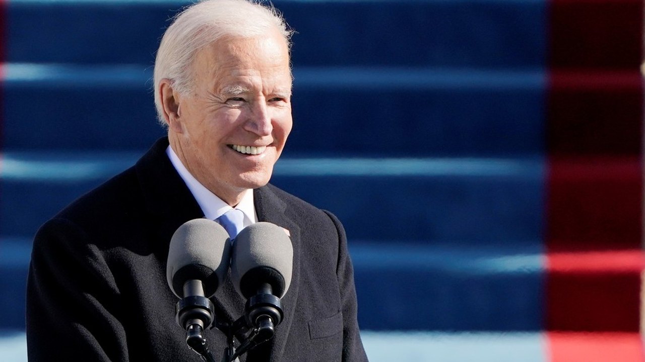 Biden recebe pedido para se posicionar por eleições livres no Brasil