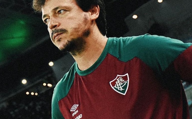 Flu diz que Diniz na seleção não afetará rotina do time e aponta 'compensação financeira'