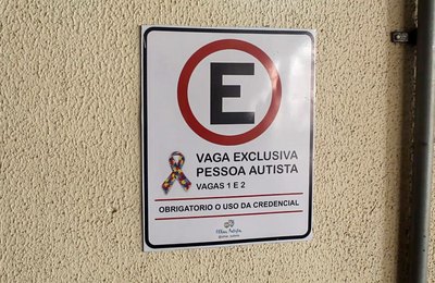 Autismo: SMTT de Arapiraca lança campanha educativa de vaga especial de estacionamento 