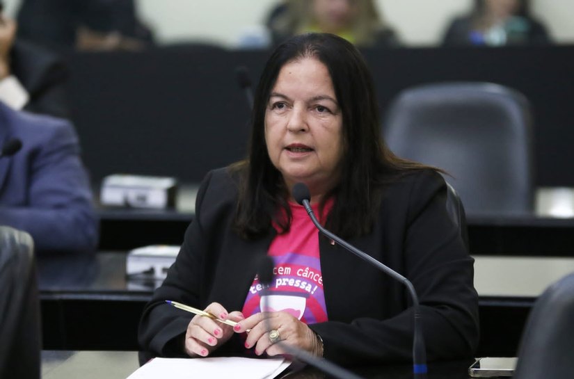 Deputada Fátima Canuto promove Sessão Especial para discutir câncer de mama em Alagoas