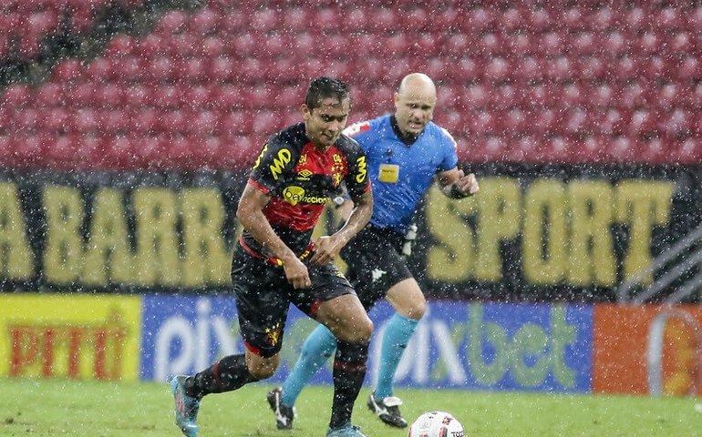 Jogo entre Sport e Ponte Preta na Série B é adiado por causa das chuvas no Recife