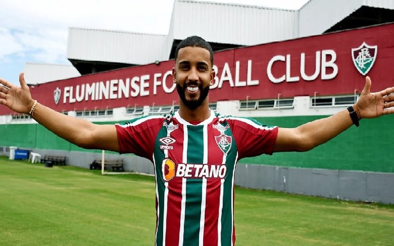 Flu apresenta Jorge para resolver problema da lateral: ‘Buscar o meu melhor’