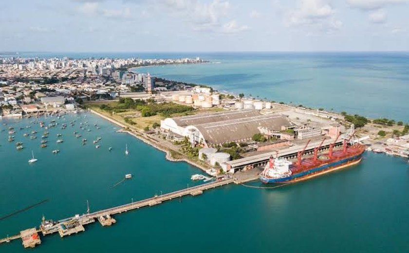 João de Santo Cristo X Ácido sulfúrico no Porto de Maceió