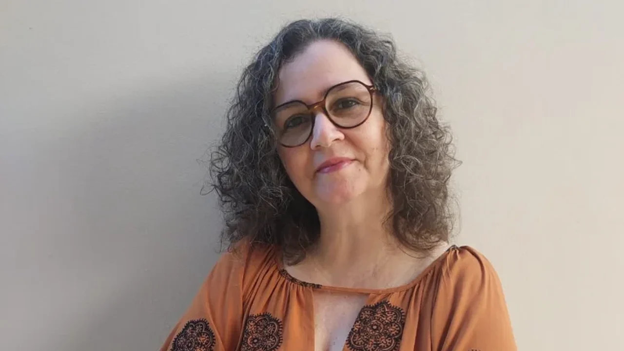 Da serra fluminense à Flip: Fabiana Corrêa lança livro de haicais inspirado pelos vales, montanhas e ventos do interior do Rio