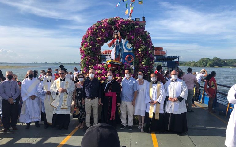 Severino Pessoa prestigia encerramento da Festa de Bom Jesus em Penedo