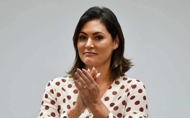 Redes de Michelle viram termômetro bolsonarista, enquanto ex-primeira-dama testa popularidade de Tarcísio