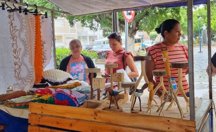 Os feirantes representam diversas regiões do município