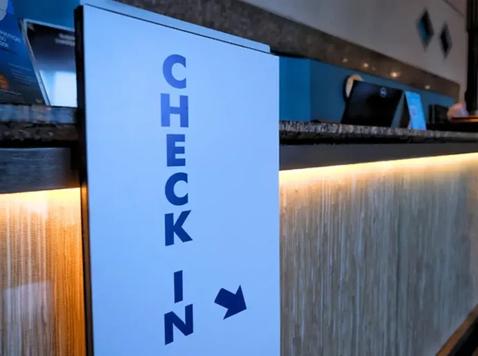 Com check-in digital, hóspede pode chegar a hotel com ficha preenchida