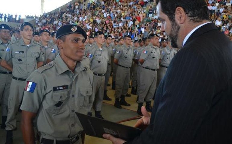 Governo de Alagoas convoca mais de dois mil policiais em sete anos