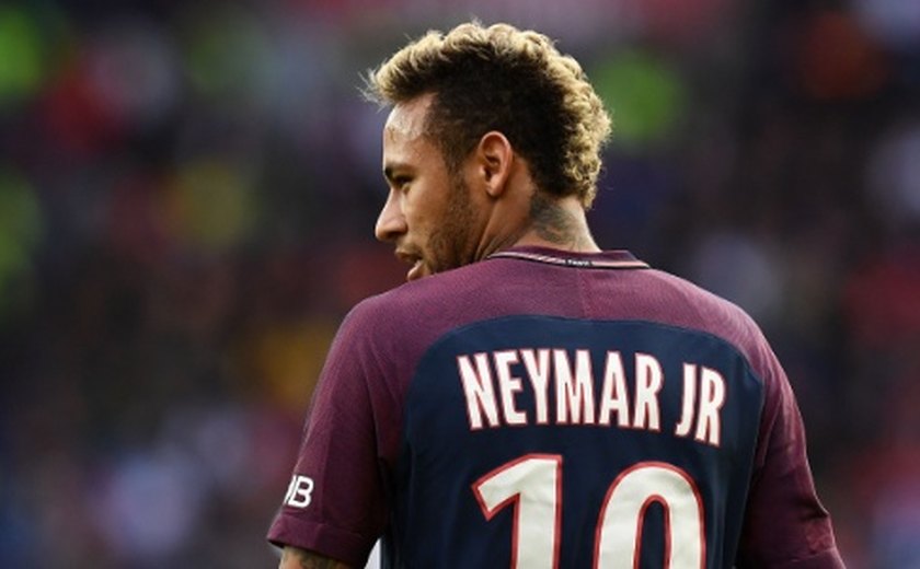 Neymar faz golaço e dá assistência em vitória do PSG no Francês