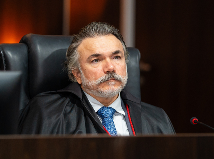 TRE/AL determina retirada de publicações que atribuíam desinformação a candidato ao governo