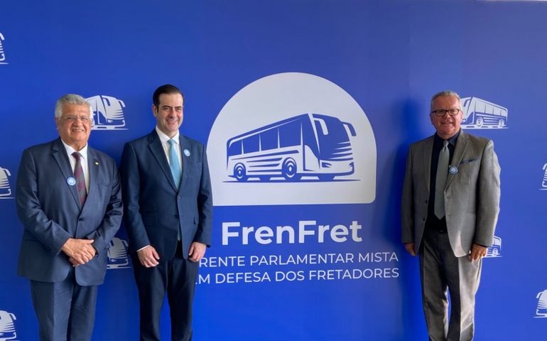Lançada no Congresso a Frente Parlamentar Mista em Defesa dos Fretadores