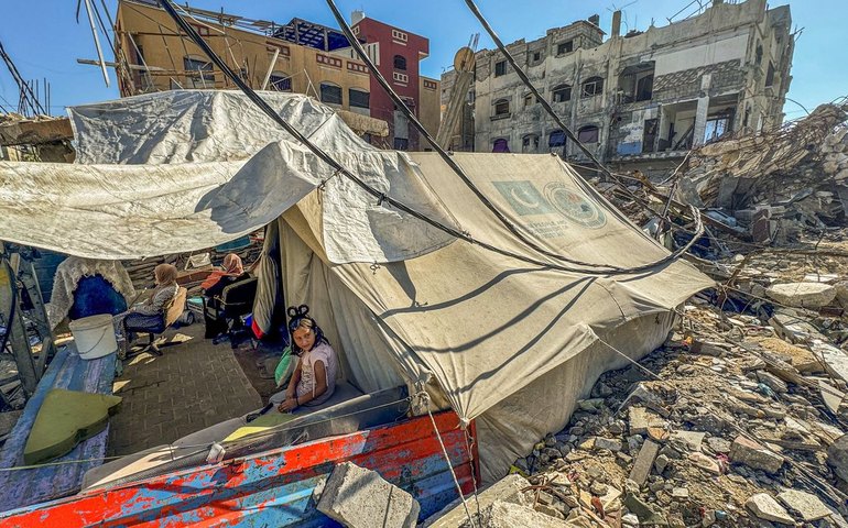 Faixa de Gaza acumula mais de 40 milhões de toneladas de destroços