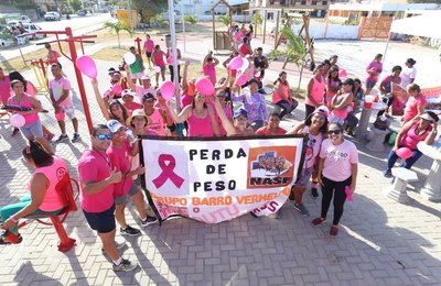 Caminhada encerra comemorações do Outubro Rosa em Marechal Deodoro