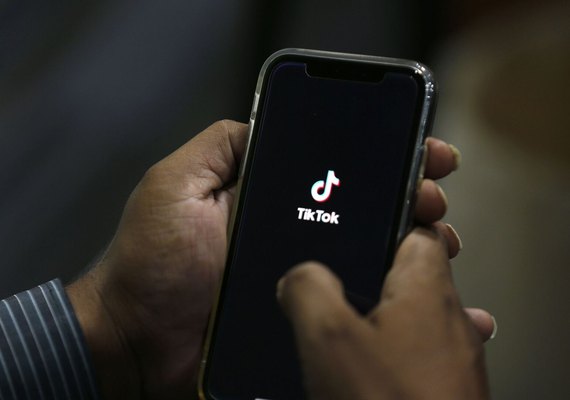 TikTok anuncia que retomou as atividades nos EUA