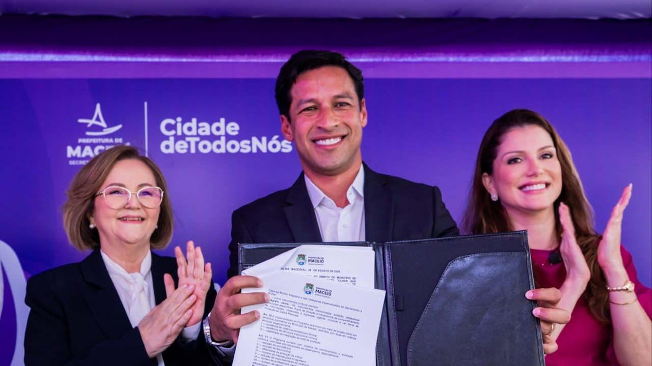 ‘Vamos construir a maior rede de proteção à mulher em Alagoas’, diz prefeito Rodrigo Cunha ao lançar o Programa Olhar que Protege