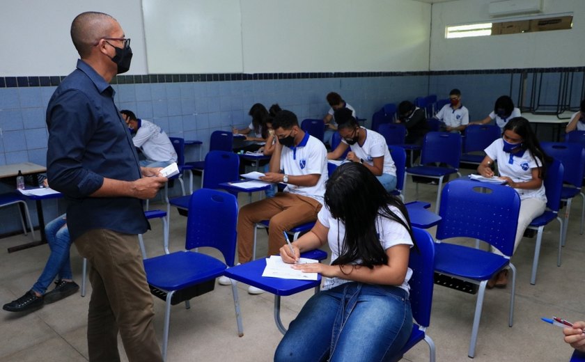 Olimpíada Brasileira de Física reúne mais de 13 mil alunos da rede estadual