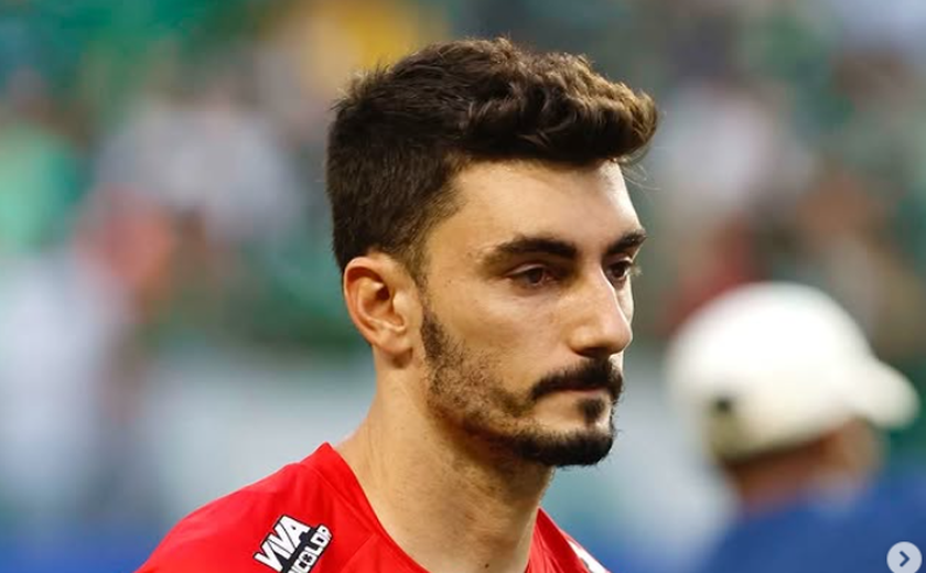 Goleiro Rafael renova com São Paulo até 2027 e comemora: 'É o projeto da minha vida'