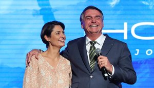Michelle Bolsonaro pode voltar a usar imagem do marido em propaganda eleitoral