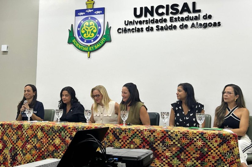 Cerest promove Seminário sobre Distúrbios da Voz Relacionados ao Trabalho em Professores