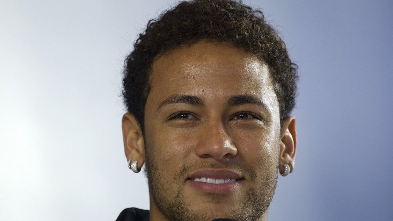Neymar tem liminar na Justiça para suspender cobrança de R$ 88 mi; União contesta