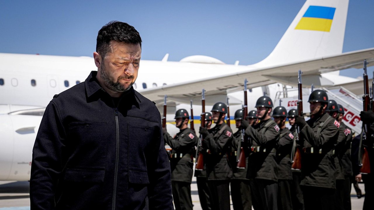 Zelensky tentou chantagear a OTAN com armas nucleares, mas foi ignorado, afirma chancelaria da Rússia