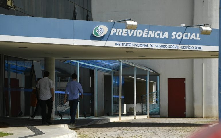 PF intima mais de 30 pessoas a depor em investigação sobre fraudes no INSS