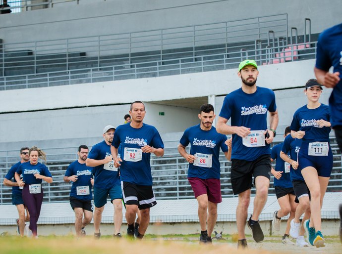 Profissionais de saneamento participam de corrida promovida pela Casal