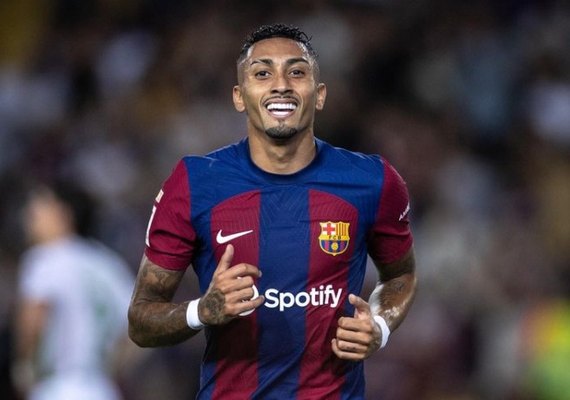 Em má fase no Barcelona, Raphinha é alvo do Tottenham, diz jornal