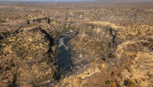 falha-geologica-na-africa-29082023161854943 / Foto: Foto: Diego Delso